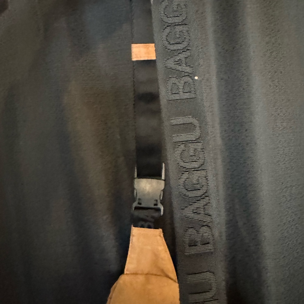 BAGGU Black and Tan Fanny pack